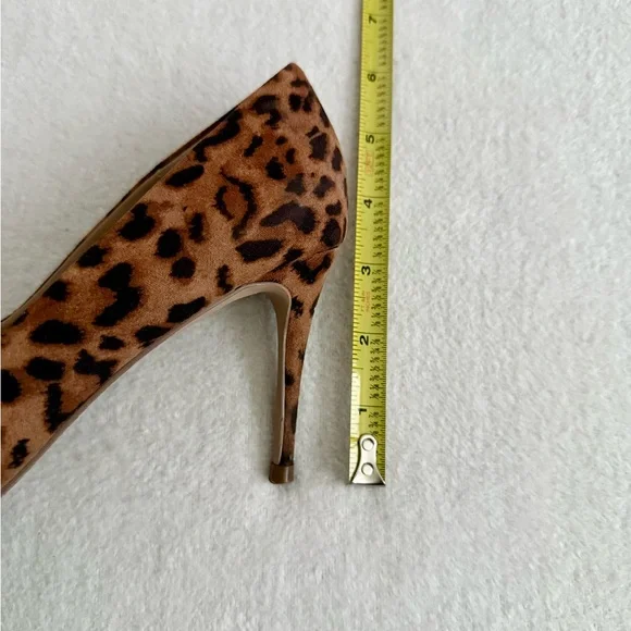 Steve Madden Leopard Print Pointed Toe Stiletto Pumps Size 6 - Picture 9 of 10
